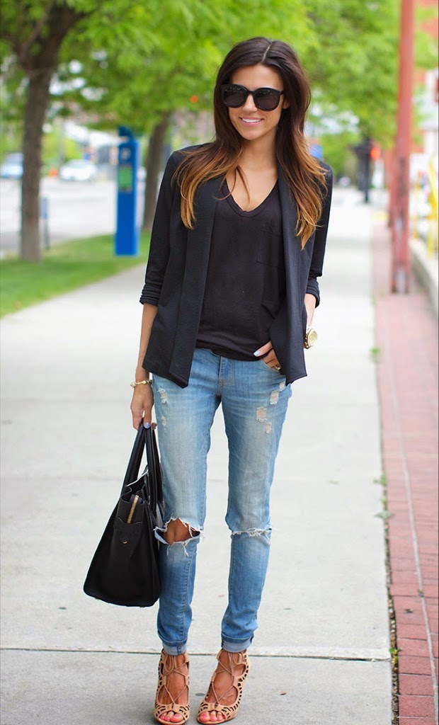 black blazer distressed jeans.jpg Hello Fashion