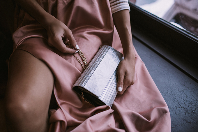 Silver Clutch Hello Fashion Blog