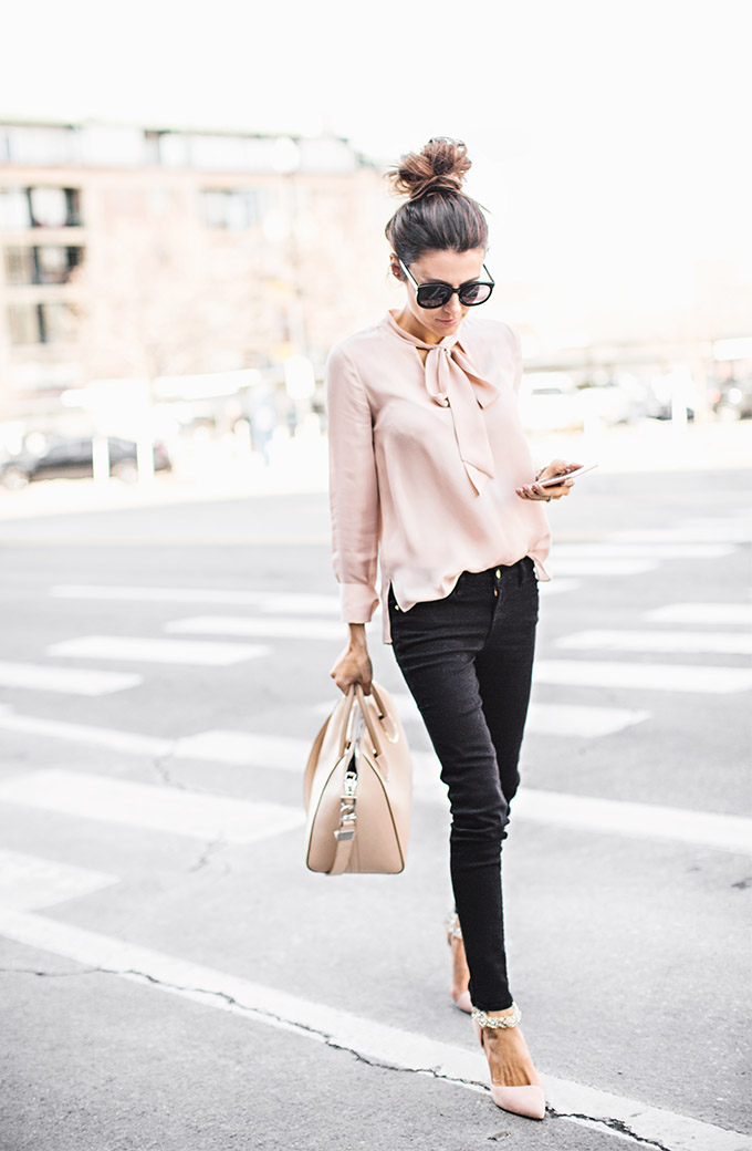 Neutral Outfit Christine Andrew