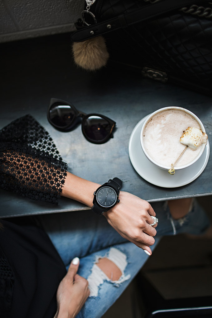 Coffee and Watch Hello Fashion Blog