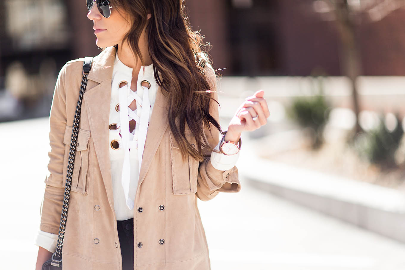 Neutral street style for spring