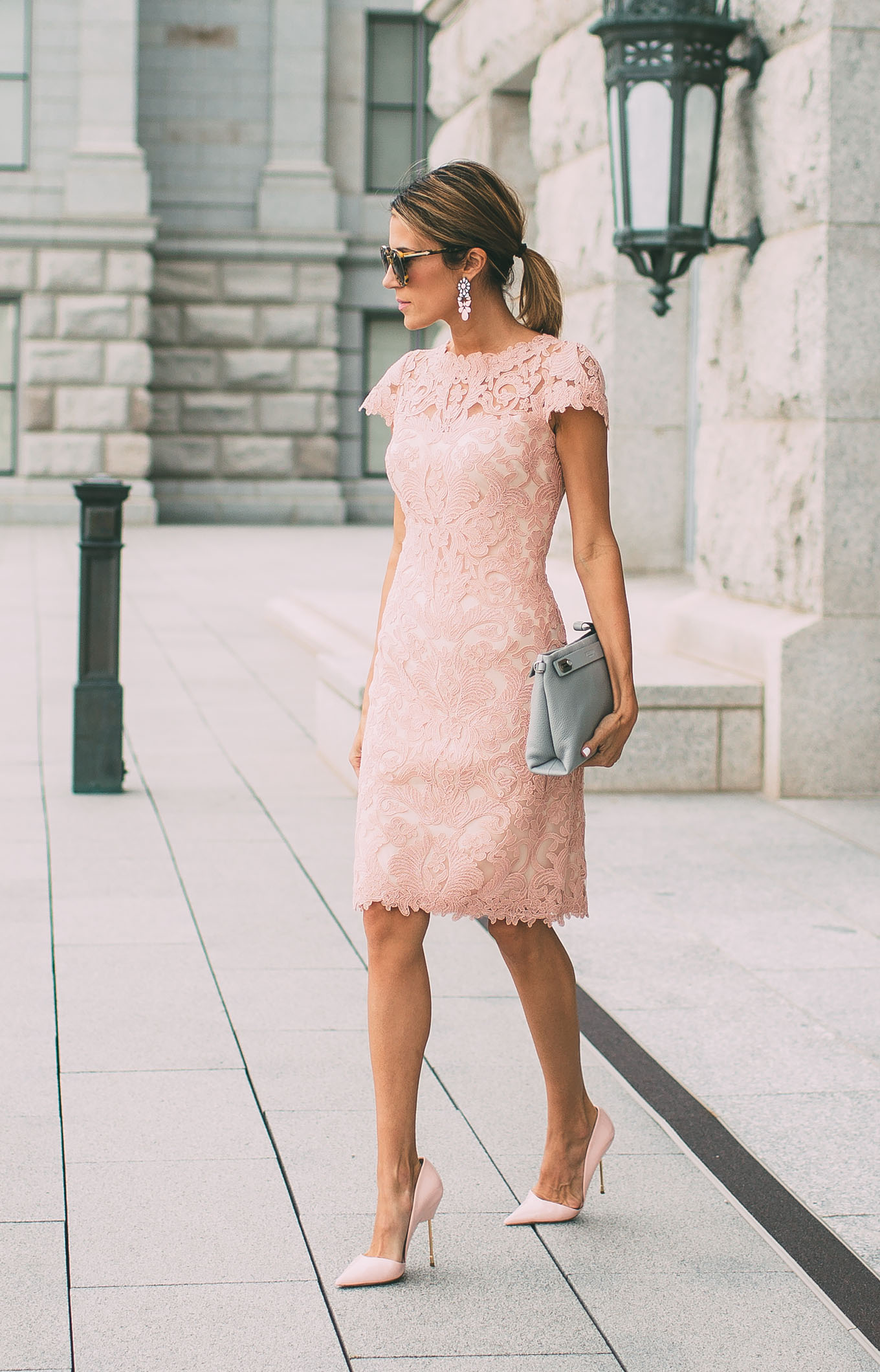 pink dress