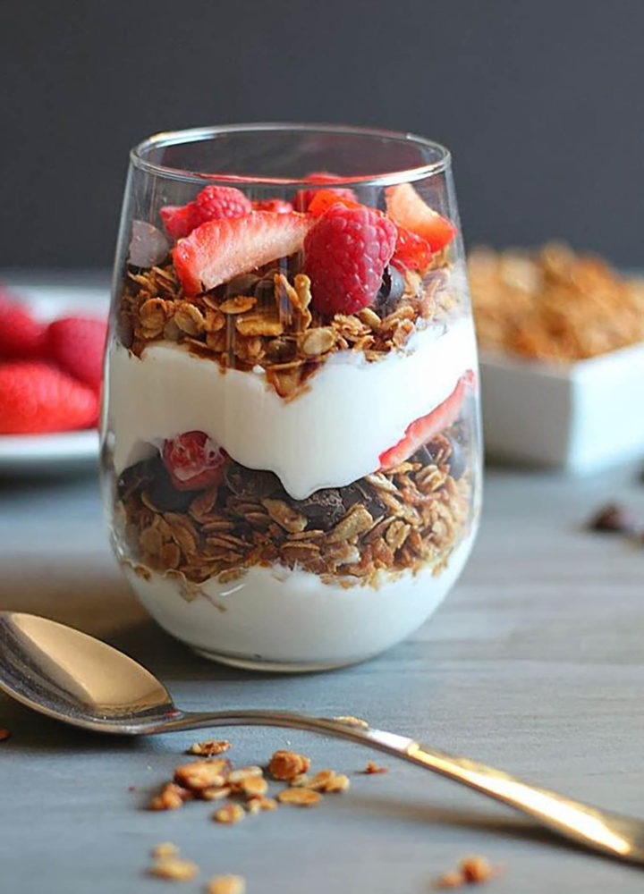 Granola, healthy breakfast