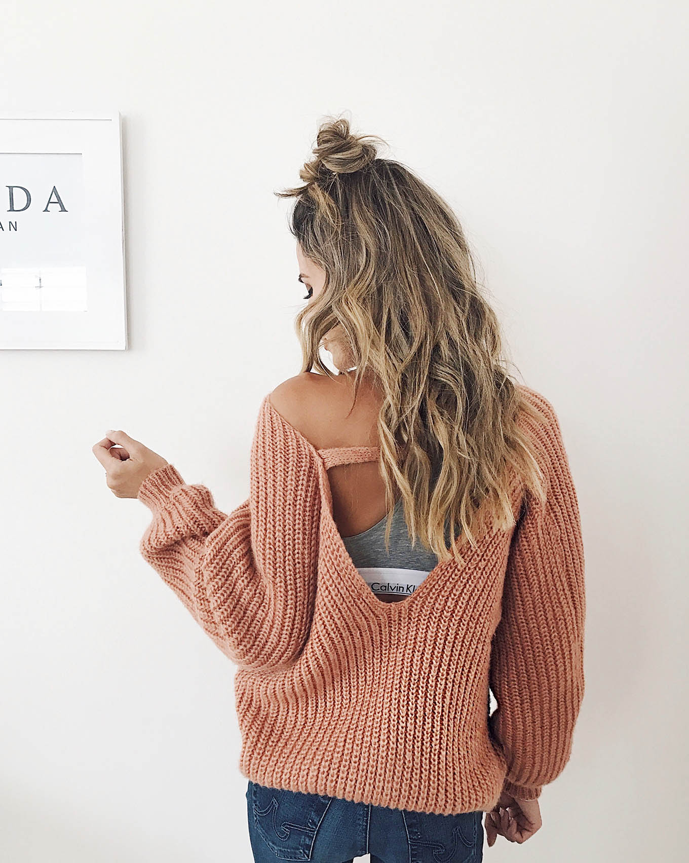 backless sweater