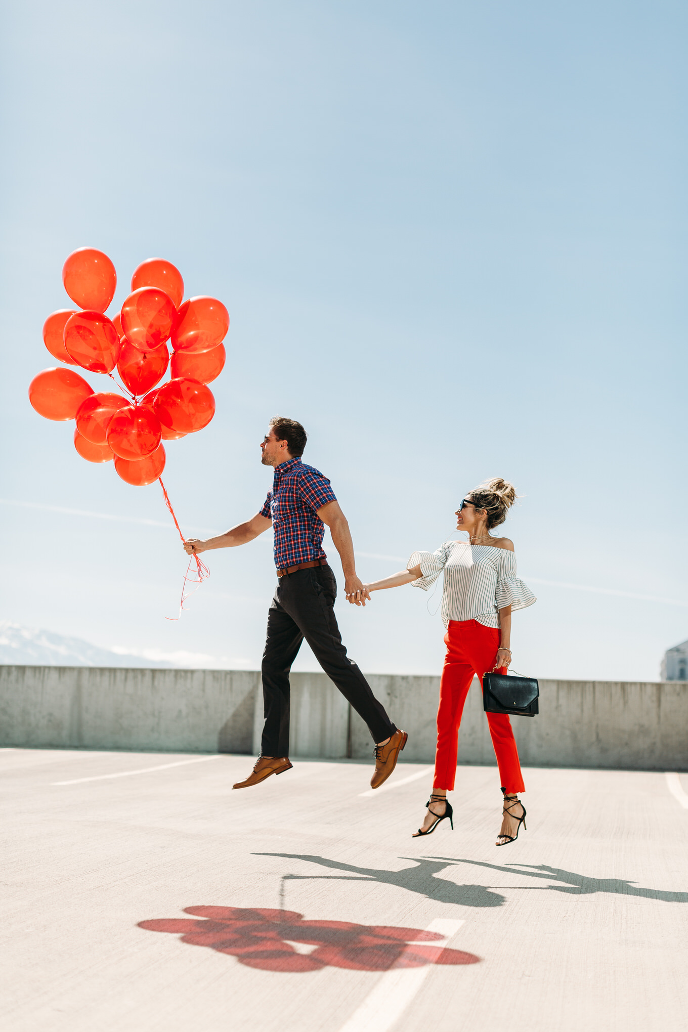 floating balloons 