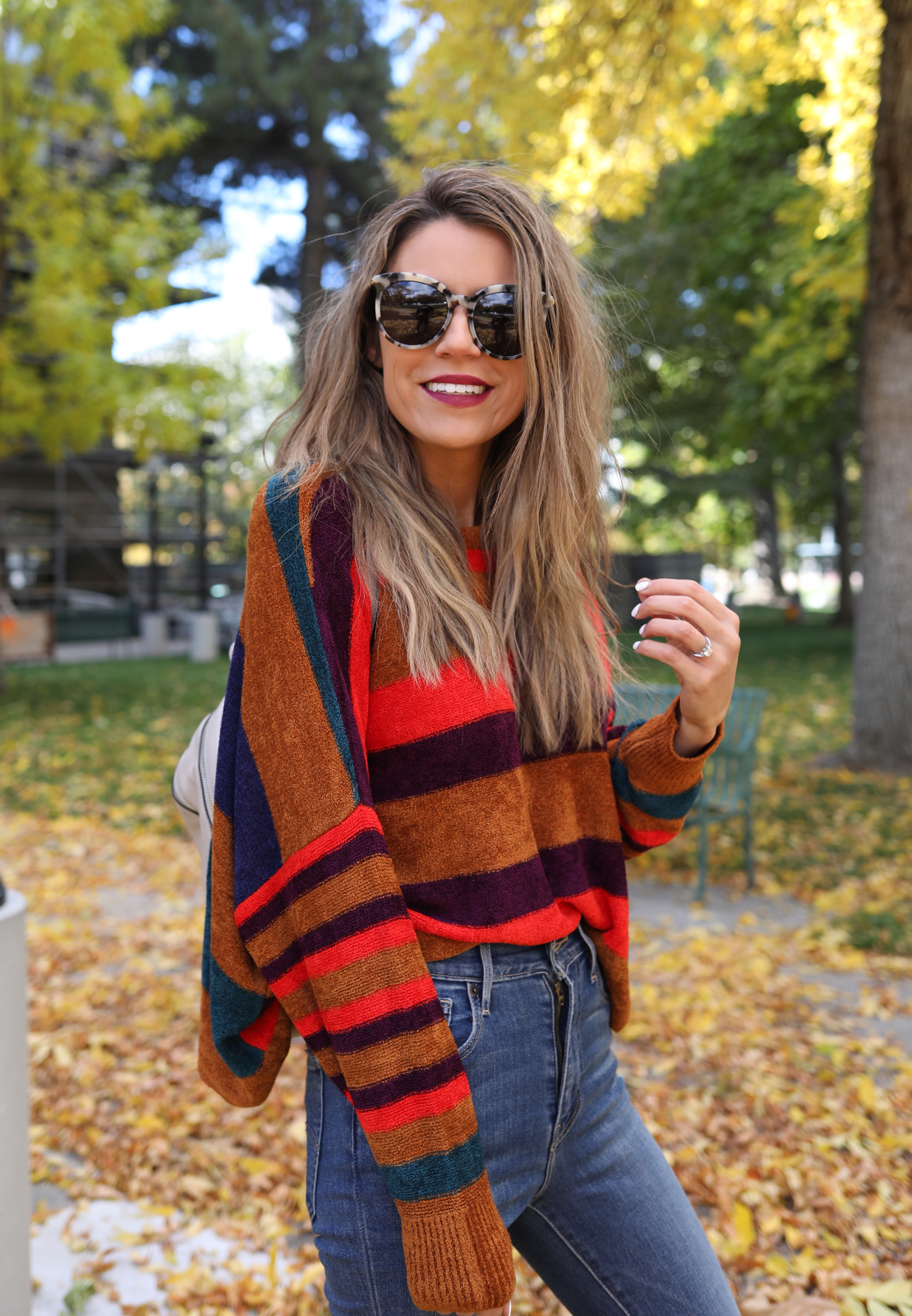 Sweaters & Stripes - Hello Fashion