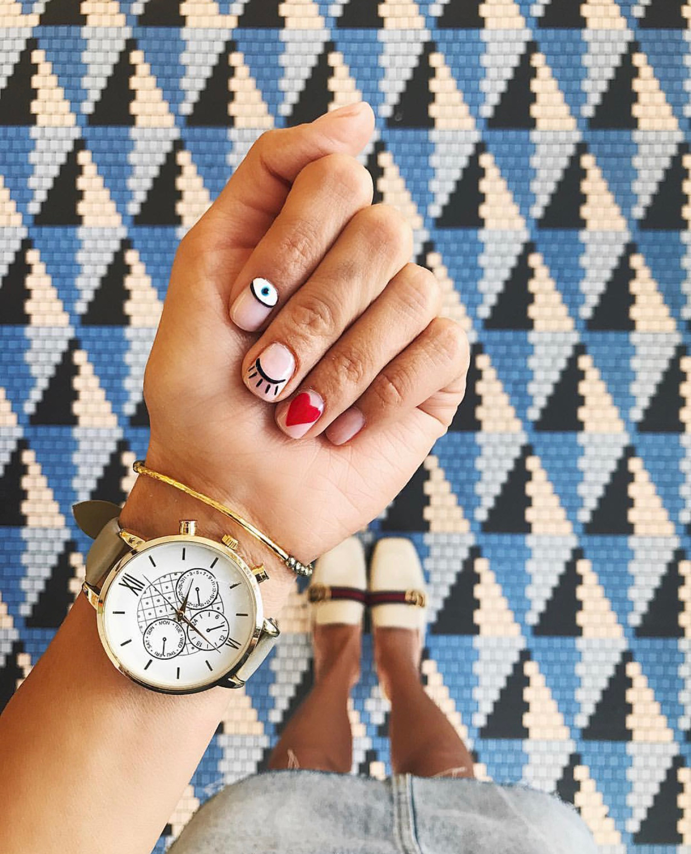 tile and fresh mani