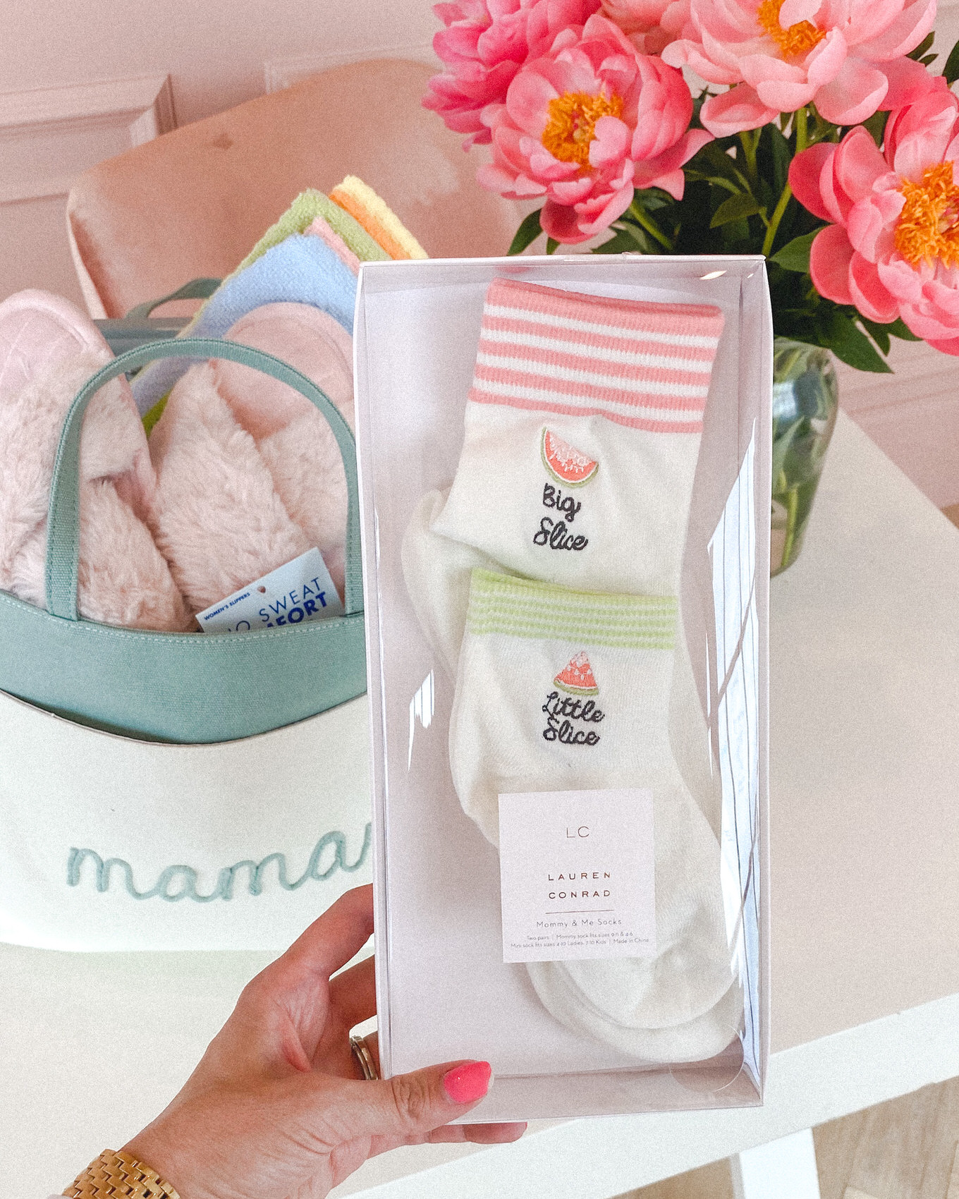 thoughful gifts for mom for mother's day