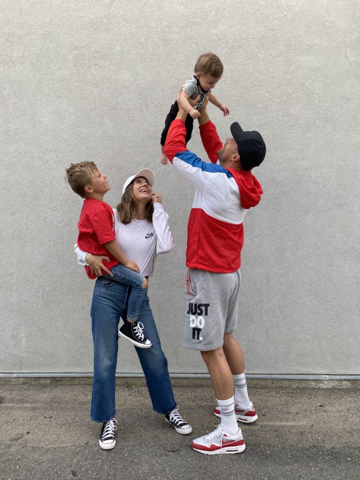 matching family outfits