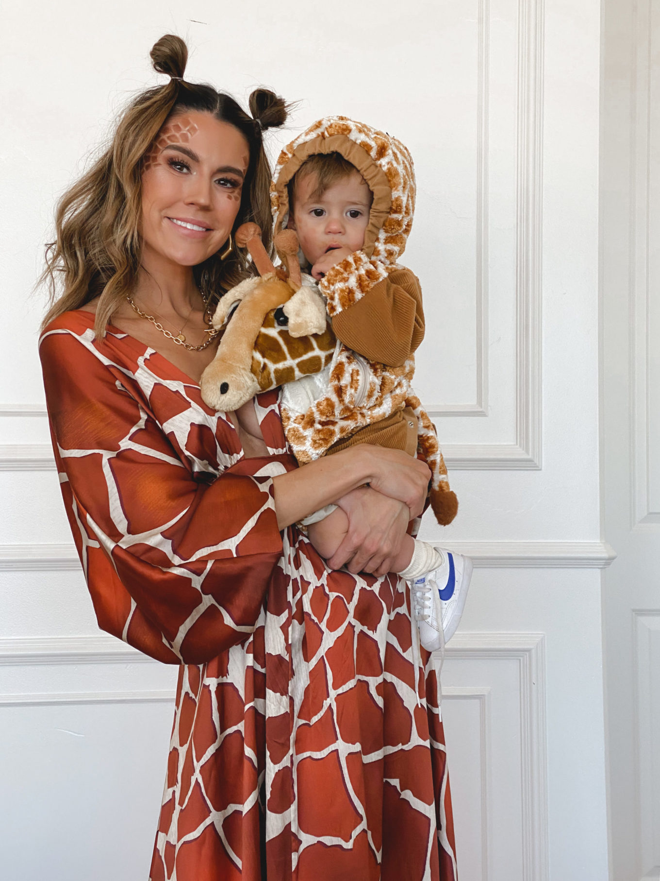 físicamente Impotencia Universidad Animal Prints For Halloween + Coordinating Costume Ideas | Hello Fashion