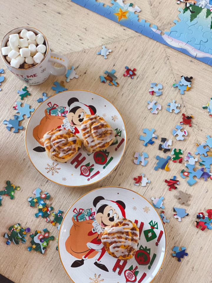 disney christmas plates