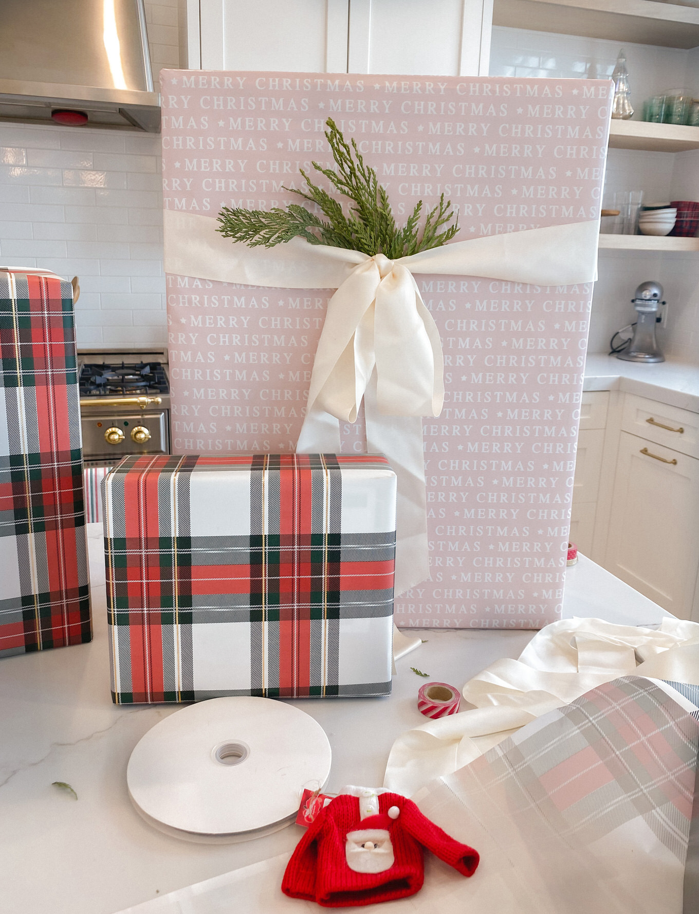 holiday gift wrap