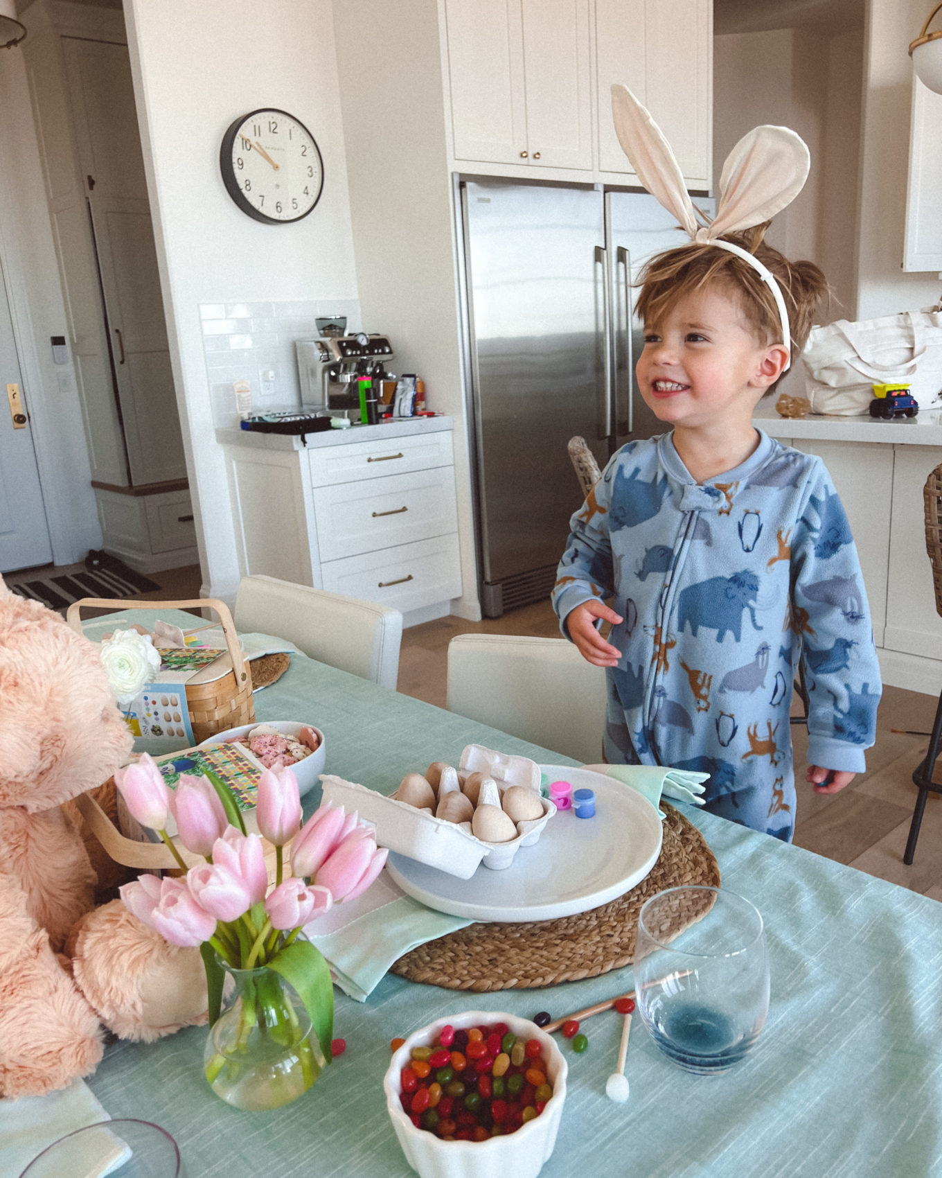 easter craft table